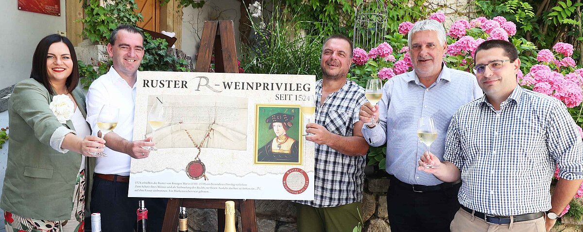 Von Ruster Vinaria - Österreichs Zeitschrift für Weinkultur: 500 Jahre Ruster „R ...